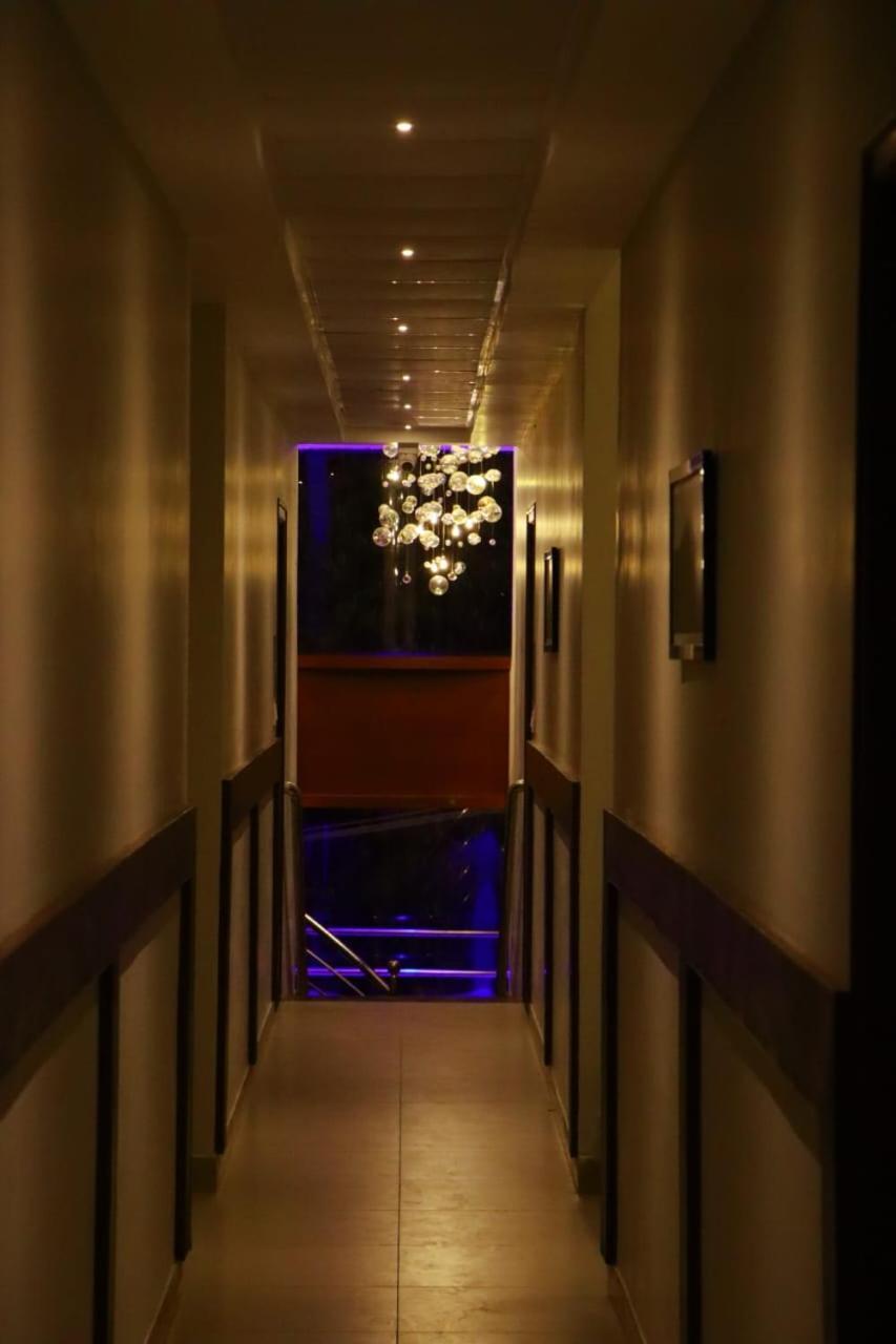 Minus 1 Hotel Кодайканал Екстериор снимка